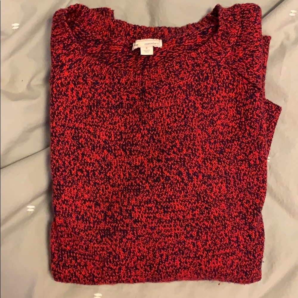 Red and navy gap sweater size small
